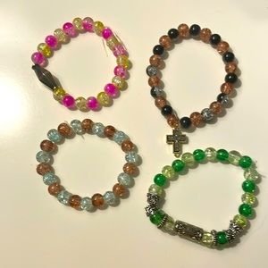 Cute bracelets u can where anywhere